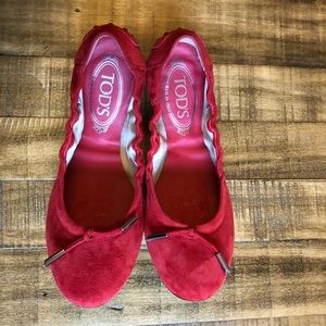 TOD’S flats red suede 7.5 new